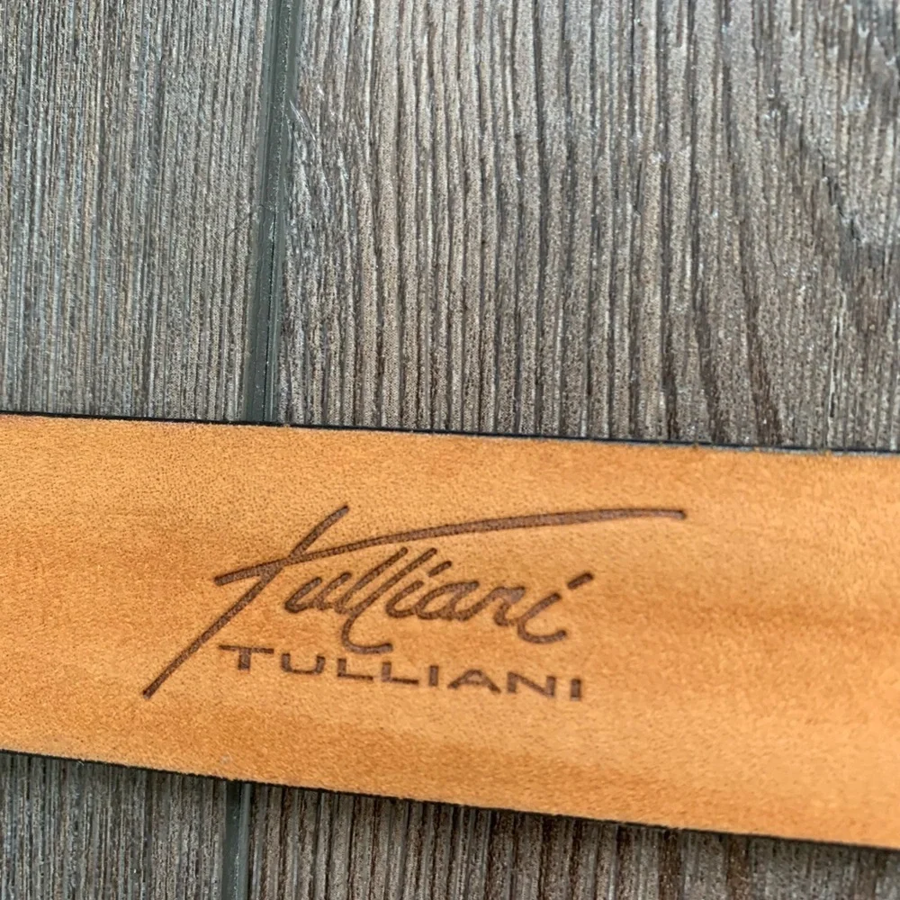Tull is I Calfskin belt